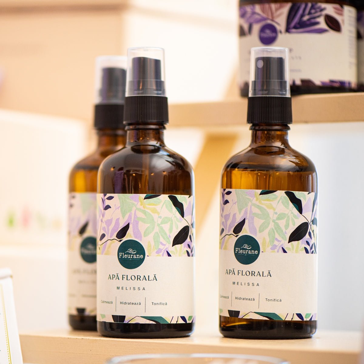 Apa florala de melissa 