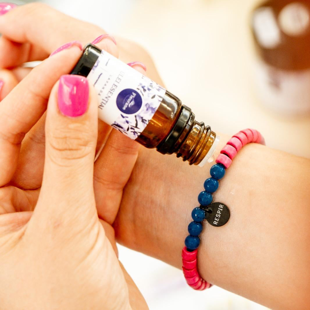Bratara Aromaterapie cu Mesaj "Respir", "Zâmbesc" sau "Iubesc" 