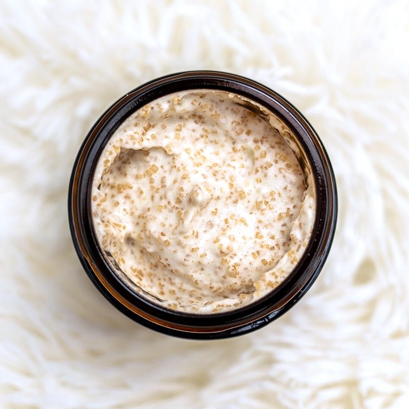 Scrub de Corp cu Lavanda & Ciocolata Belgiana – Exfoliere Delicata 